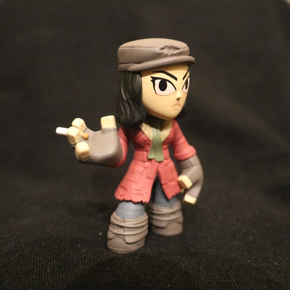 2016 Funko Fallout 4 mystery mini figure Piper Wright